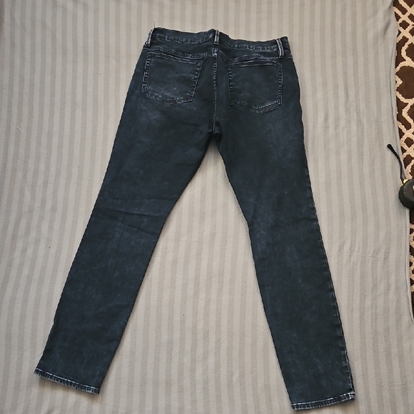 Frame Jeans - Picture 5 of 6